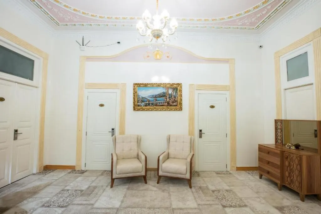 Prestige Boutique Hotel Baku 4*,